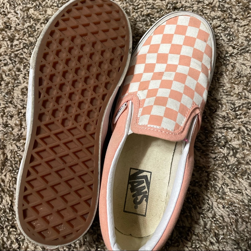 Girls size 2 coral/white checkered Vans
